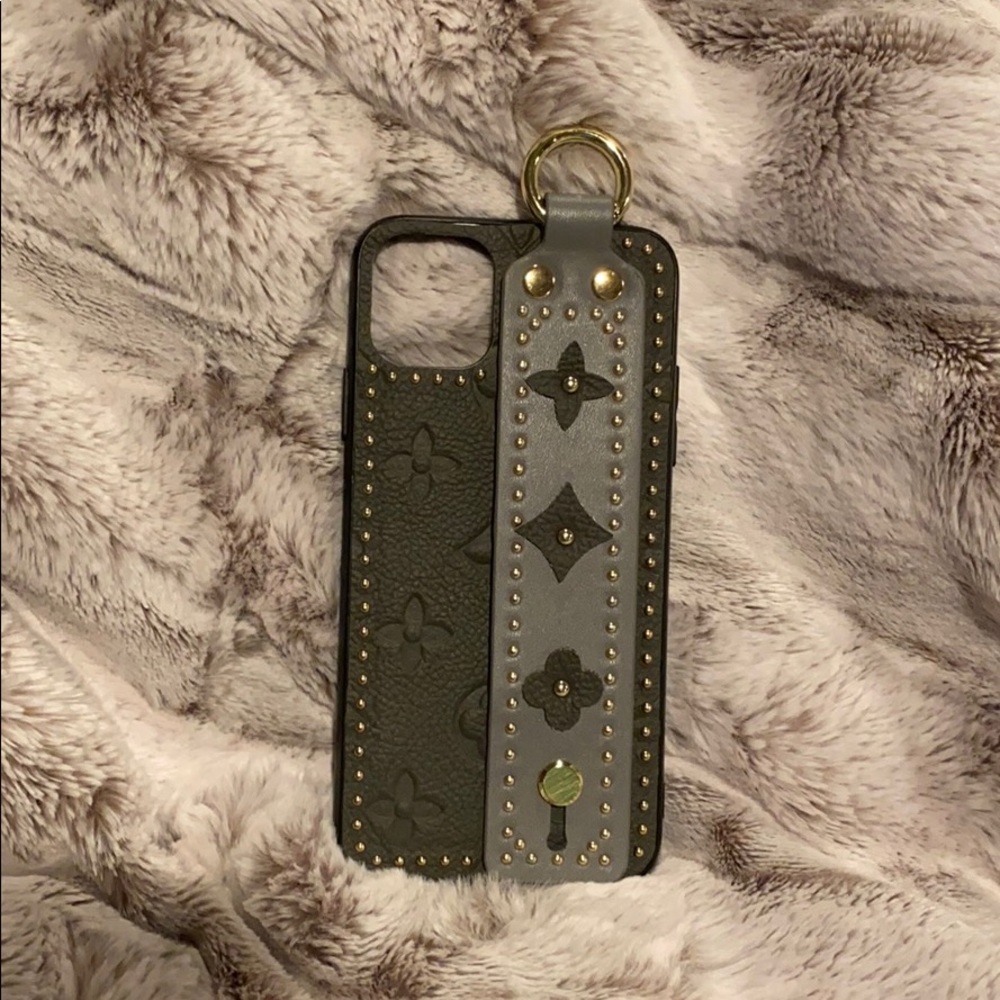 iPhone 11 Max Pro case